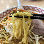 Mem Maru - 縮れ太麺