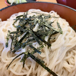 更科 - ざるそばもなかなかの量があります(*'-')b OK!