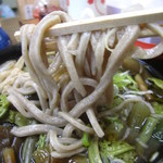 こころ食堂 - 蕎麦はいわゆる”田舎そば”如何にも手打ちと言った感じの蕎麦