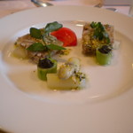 豚足とフォアグラのテリーヌ、ホワイトアスパラガス