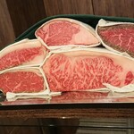 神戸牛炉釜炭焼ステーキ銀座一宮 - 肉