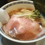 らーめん 稲荷屋 - ワンタン麺