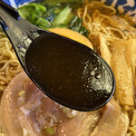 麒麟亭 （よみうりランド丘の湯施設内） - 味玉醤油ラーメン 660円