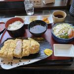 Tonkatsu Kanejuu - 