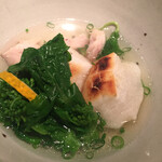 オオクサ - 1月はお雑煮が出ます　炭火で炙ったお餅がとても美味しい