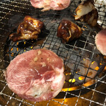 Yakiniku Juujuu Karubi - 