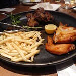 バインセオ サイゴン - 