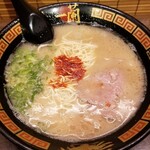 一蘭 - ラーメン（¥980-）+　替え玉（¥210-）～旨い！