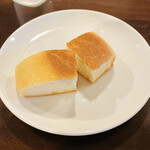 マッジョーレ - 3個ありましたが、1個食べてしまったパン