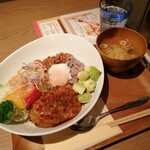 一汁六菜カフェ - 