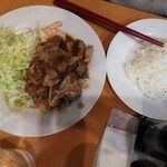 キッチンまつむら - 友人が注文した生姜焼き