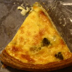 Patisserie Ravi,e relier - キッシュ