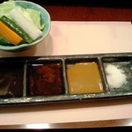 からしと塩は特に美味い