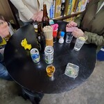 佐藤酒店 - 立ち呑みテーブル