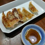 味の居酒屋釜屋 - 焼ギョーザ