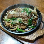 味の居酒屋釜屋 - レバニラ