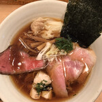 Homemade Ramen 麦苗 - 上醤油(1300円)