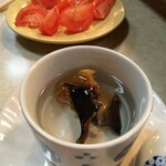 真魚 - トマトとフグのヒレ酒