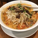 永吉 - 担々麺(中辛) 880円＋トッピング もやし 120円