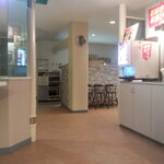 レストラン八白 - 店内