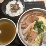 Itto - ホロホロ鳥の白湯和えつけ麺