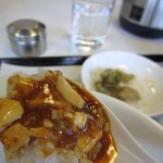 まぁぼや - 食べてびっくり、本場の四川飯店の麻婆豆腐と比べて勝るとも劣らない絶品の麻婆豆腐、まぢで美味しかった。