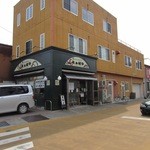 まぁぼや - お店は吉井町の国道沿いの本町の信号機の所ですよ。