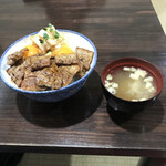 六味庵 - きまり丼¥800