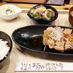 酒心楽家 ゆるり - 料理写真:油淋鶏定食