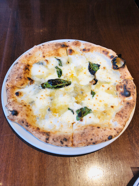 福岡市内でピザを食べるなら 絶品のピザ専門店10選 食べログまとめ