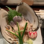 北の家 - ホッキ刺し、コリコリ！