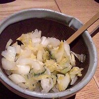 小割烹おはし 恵比寿 - 香の物はこちらからご自由に・・・。