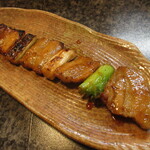 Gataro - 豚タン串焼き(たれ) 120円　(2020.1)