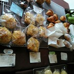 Lycka 自家培養酵母パン 焼き菓子の店 - 