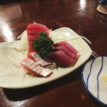 寿屋酒店 - 鰹のさしみ