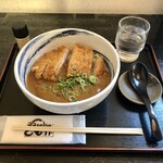 本格手打ちうどん とも作 - カツカレーうどん　８８０円