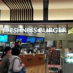 FRESHNESS BURGER&CAFE - 