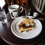 Dog cafe - バスクチーズケーキ