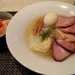 宍道湖しじみ中華蕎麦 琥珀 - 宍道湖しじみ中華蕎麦塩　特製＆吊るしバラ丼