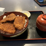 Tsuruan - ソースカツ丼