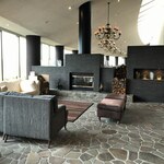 オリカ - レストランの前