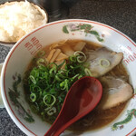 Chinyuu - ラーメン定食700円