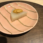 Otsuaji Asai - ☆お通し
                        ・聖護院大根風呂ふき柚子味噌　北海道噴火湾塩水雲丹