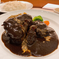 厳選洋食さくらい - ①オクステールシチュー3100円＋洋食セット(ライス)