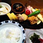 南青山 とし緒 - 