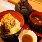 酒と肴 海鮮丼 海山 - 名物 海山まかない海鮮丼 松