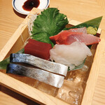 Sushi Sake Sakana Sugitama - 欲張りな刺身四点盛り(写真は2人前)