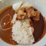 CURRY ON - ハーフ＆ハーフカレー（キーマカレー・金沢濃厚カレー中辛）＋トッピング（ゆで卵・グリルチキン）