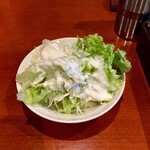 個室肉バル ミートガーデン - サラダ