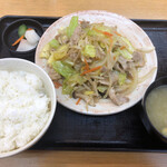 Tawaraya - ガッツリ肉野菜炒め定食　730円